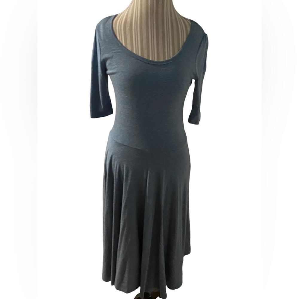 LukaRoe size medium knit dress perfect condition.